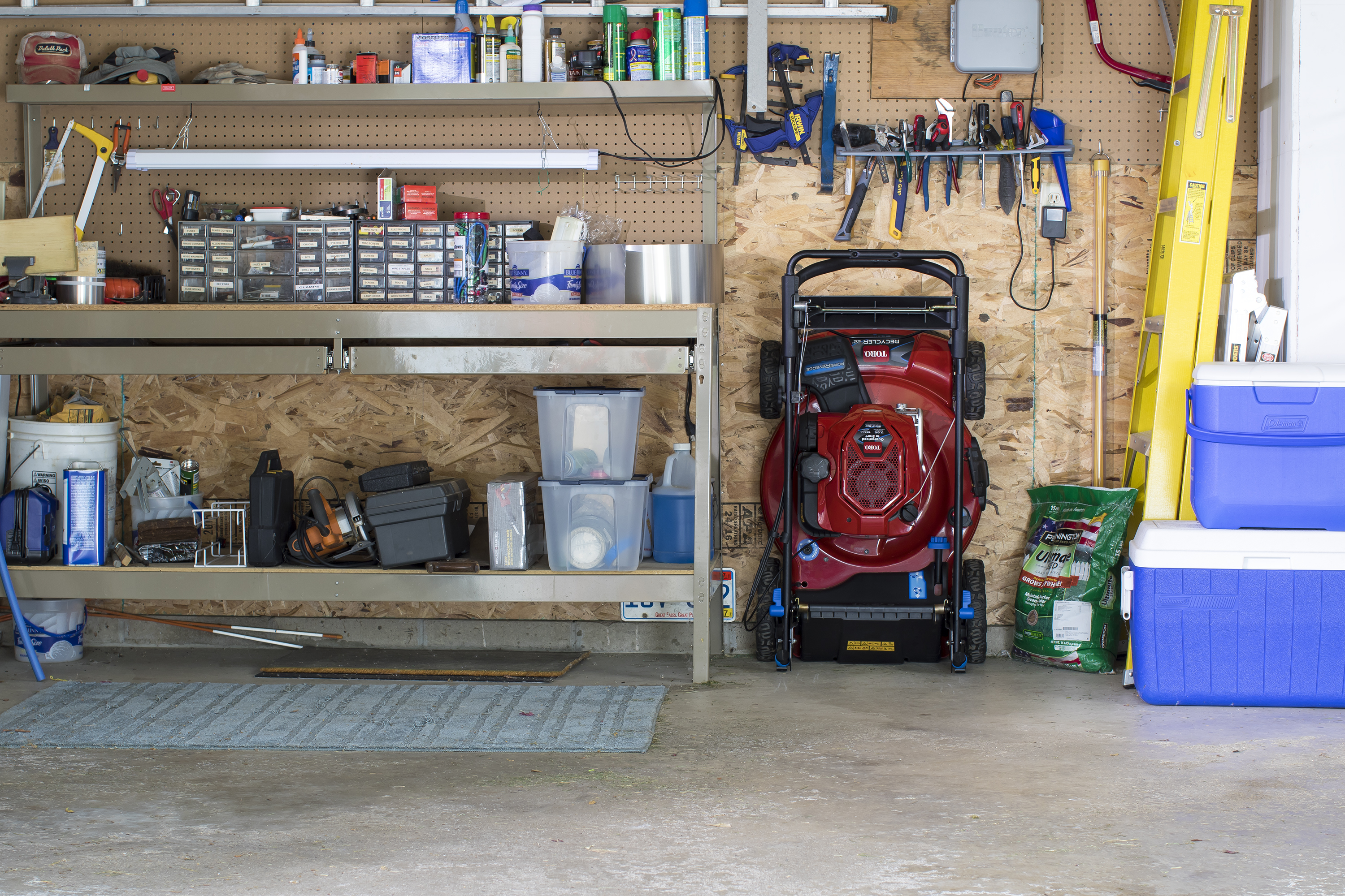 Homeowners Reclaiming Storage Space with Toro Recycler® Mower with SmartStow™ 